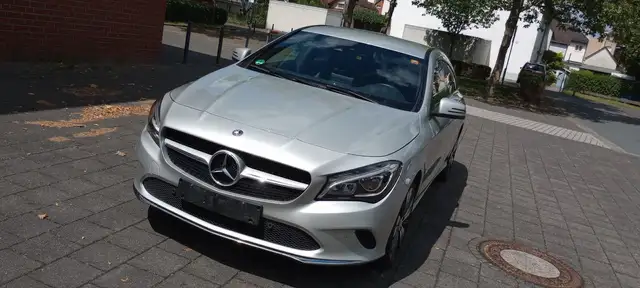 Mercedes-Benz CLA 220 CLA 220 ShBr 4Matic Auto Navi Rückf eHeckk Totw