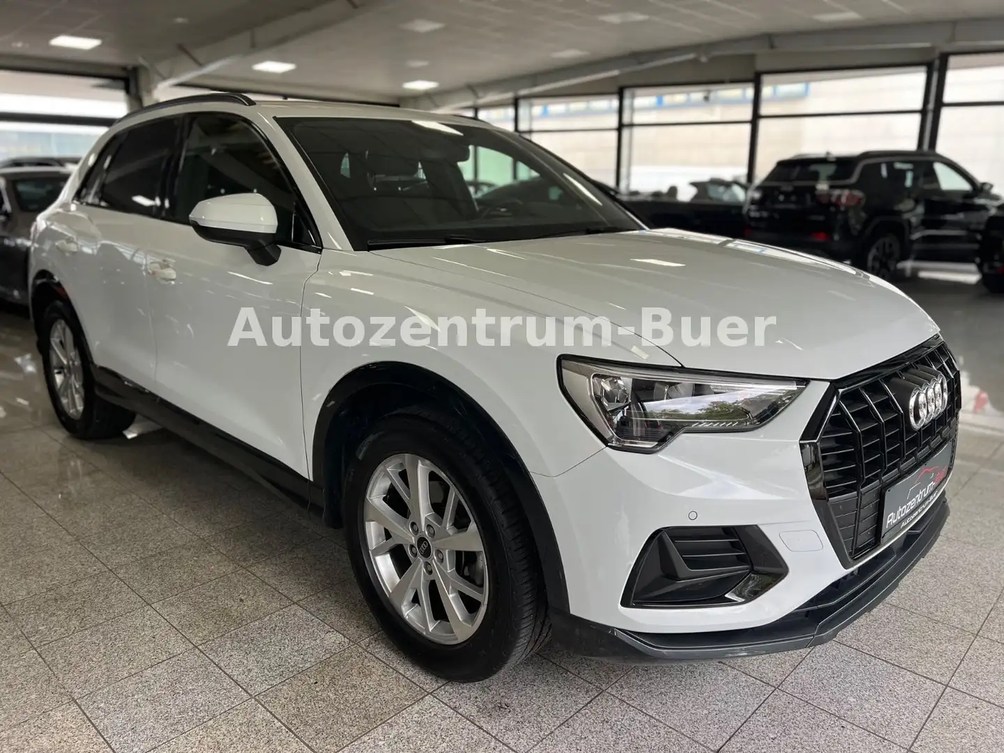 Audi Q3 35 TFSI advanced Kamera/Leder/Tempo Weiß - 2