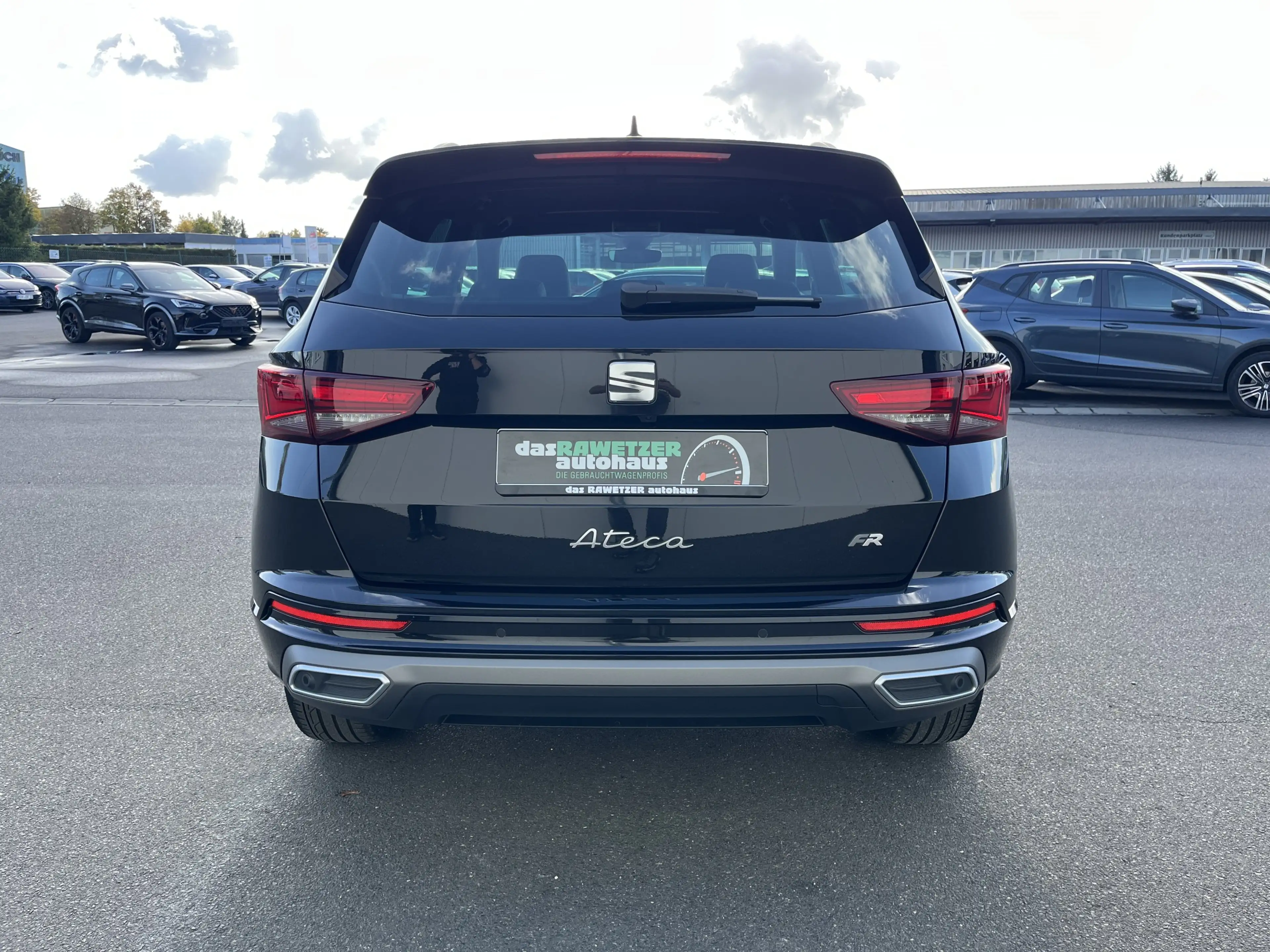 SEAT Ateca 1.5 TSI DSG FR 163€ m.20% Anz. AHK Navi RFK KEYL — photo 9