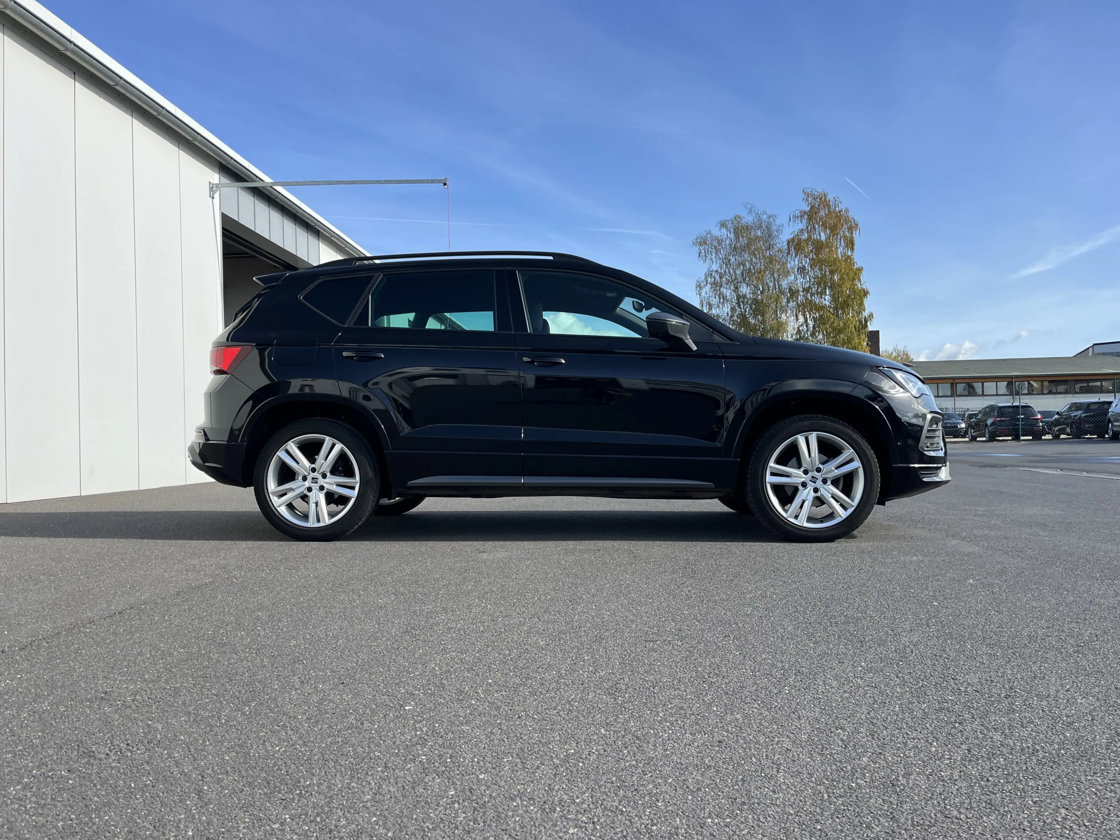 SEAT Ateca 1.5 TSI DSG FR 163€ m.20% Anz. AHK Navi RFK KEYL — photo 5
