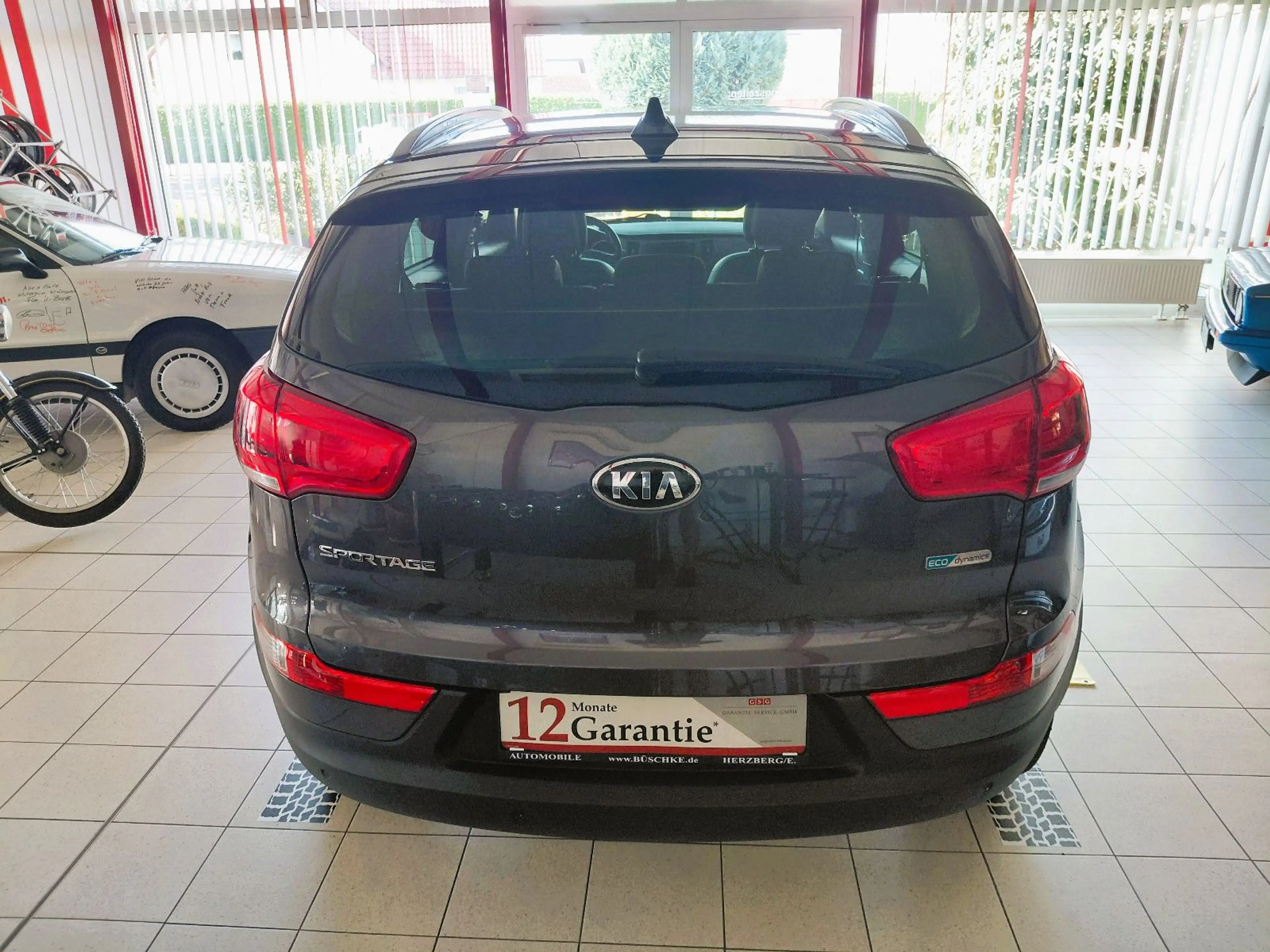 Kia Sportage Dream Team 2WD sehr gepflegt — photo 8