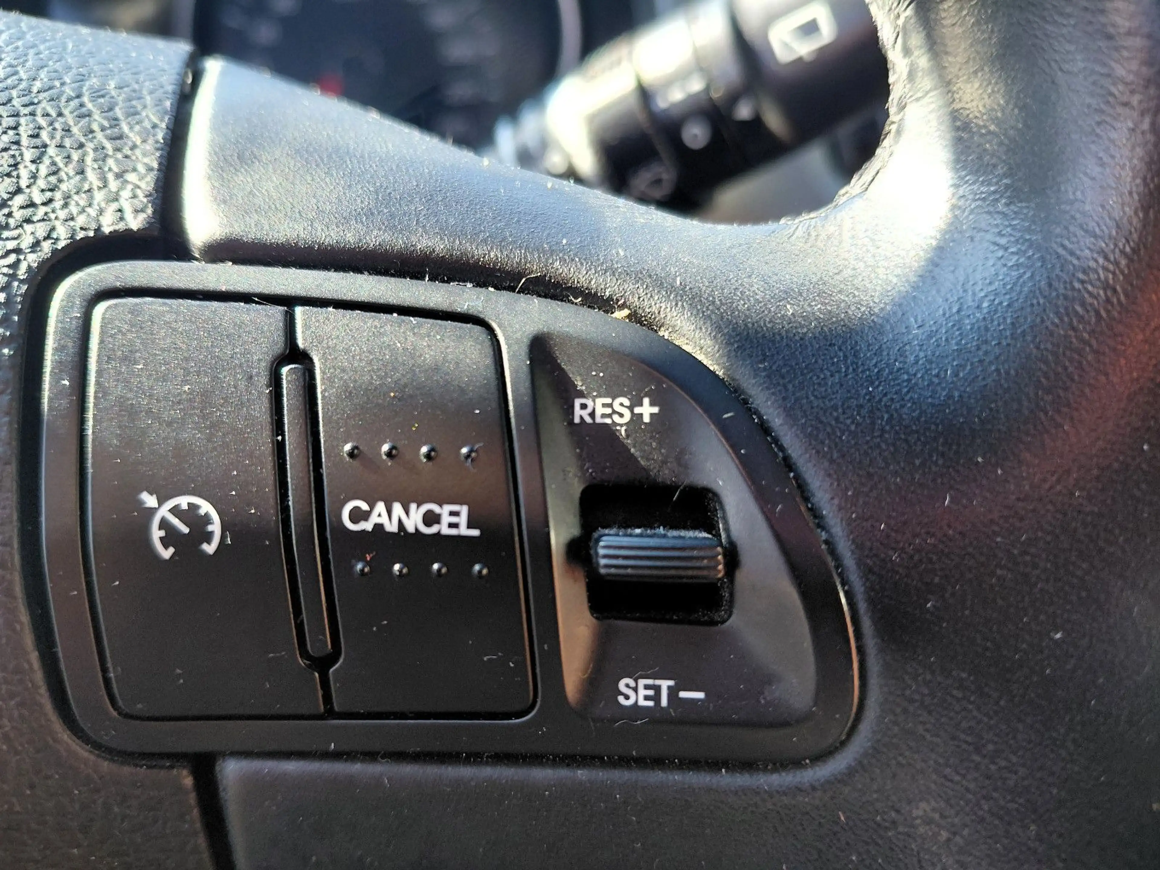 Kia Sportage Dream Team 2WD sehr gepflegt — photo 21