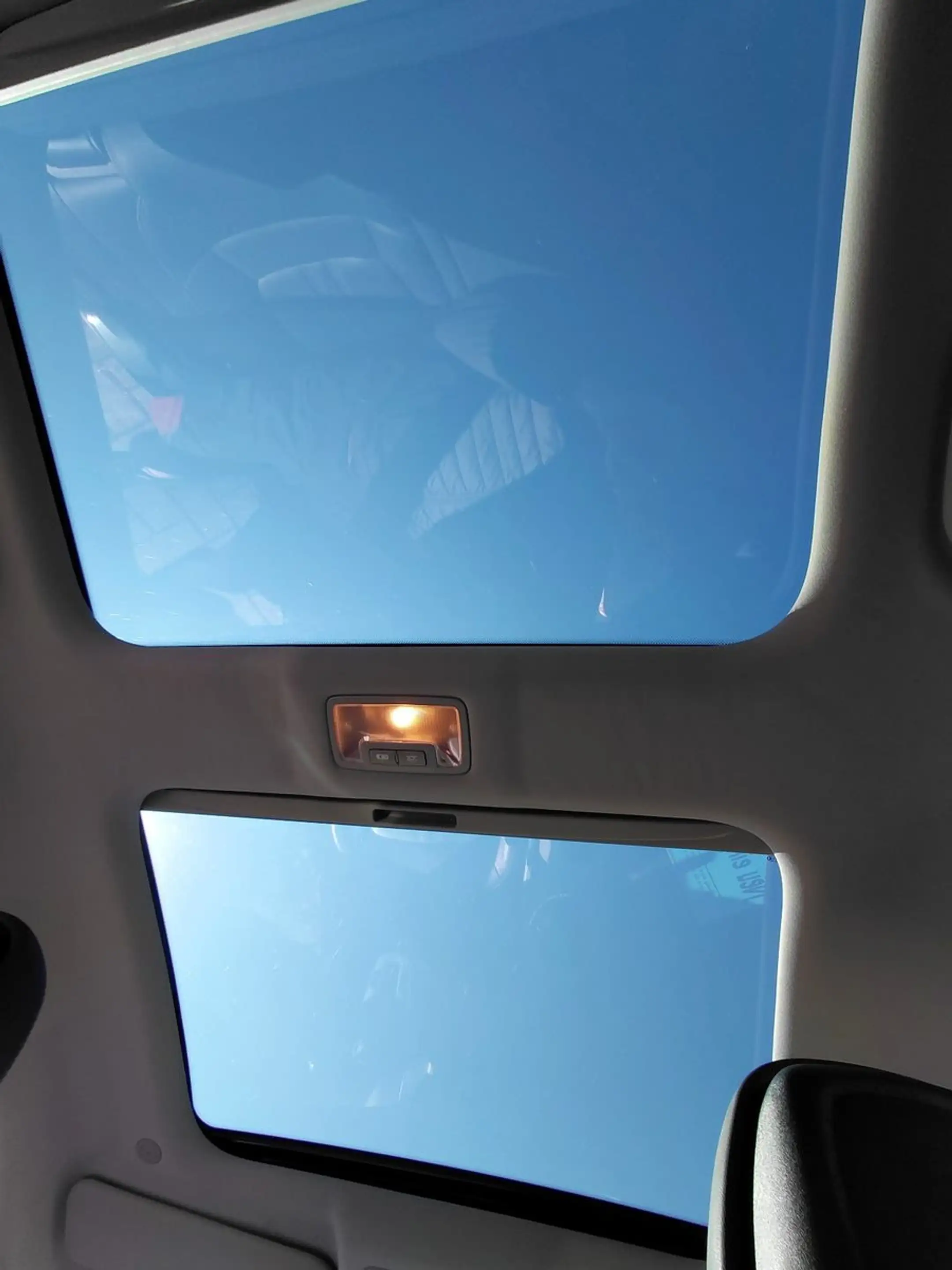 Kia Sportage Dream Team 2WD sehr gepflegt — photo 15