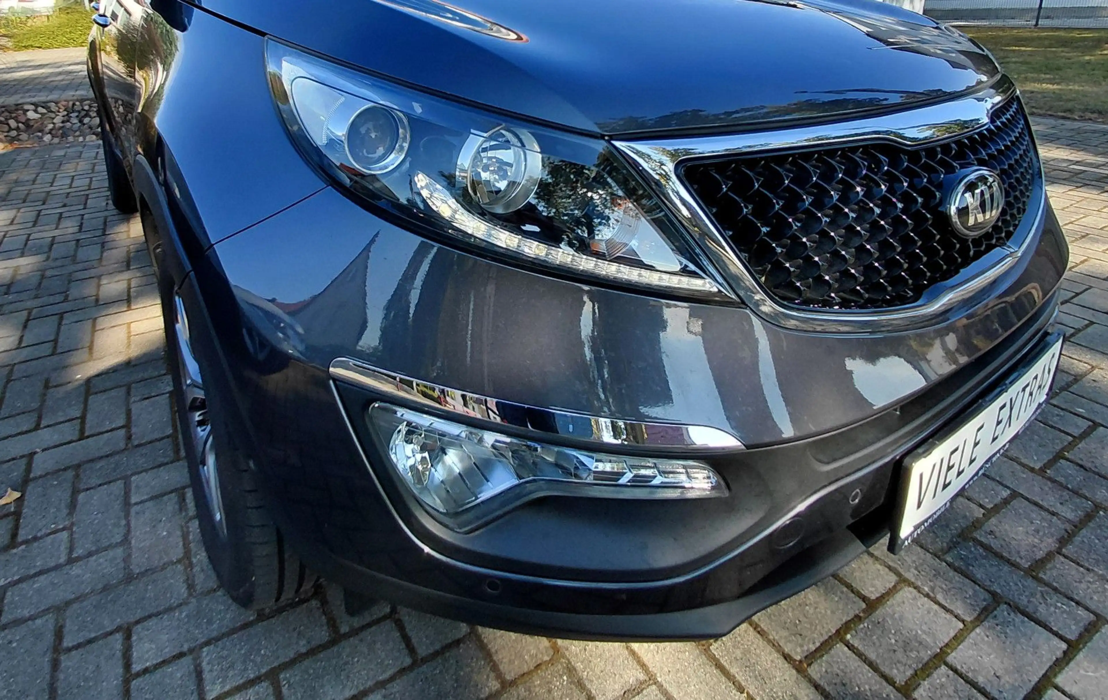 Kia Sportage Dream Team 2WD sehr gepflegt — photo 35