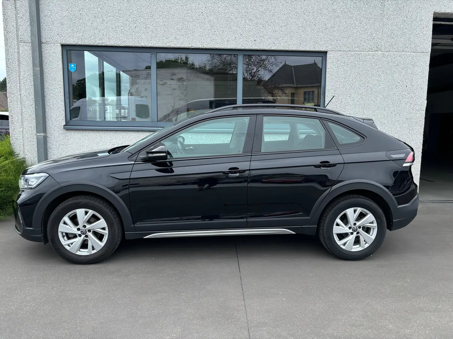 Volkswagen Taigo Taigo 1.0 TSI OPF Move Noir - 1