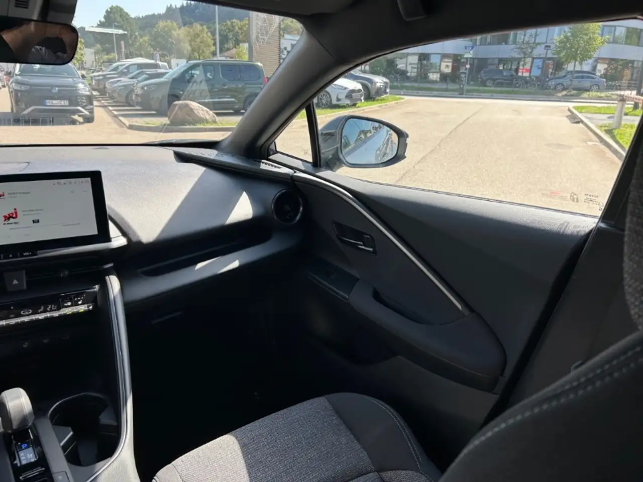 Toyota C-HR 1,8L Hybrid Teamplayer + Technik-Paket, миниатюра 14
