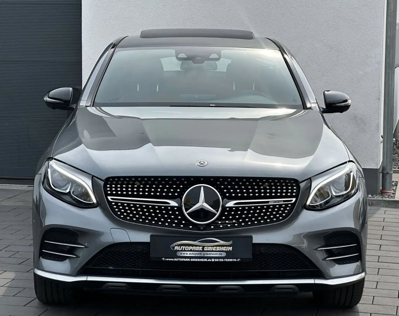 Mercedes-Benz GLC 43 AMG Coupe*3X AMG*Designo*VOLL*360°MEMORY* Grau - 2