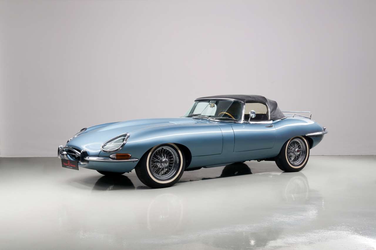 Jaguar E-Type Series 1 4.2 Roadster