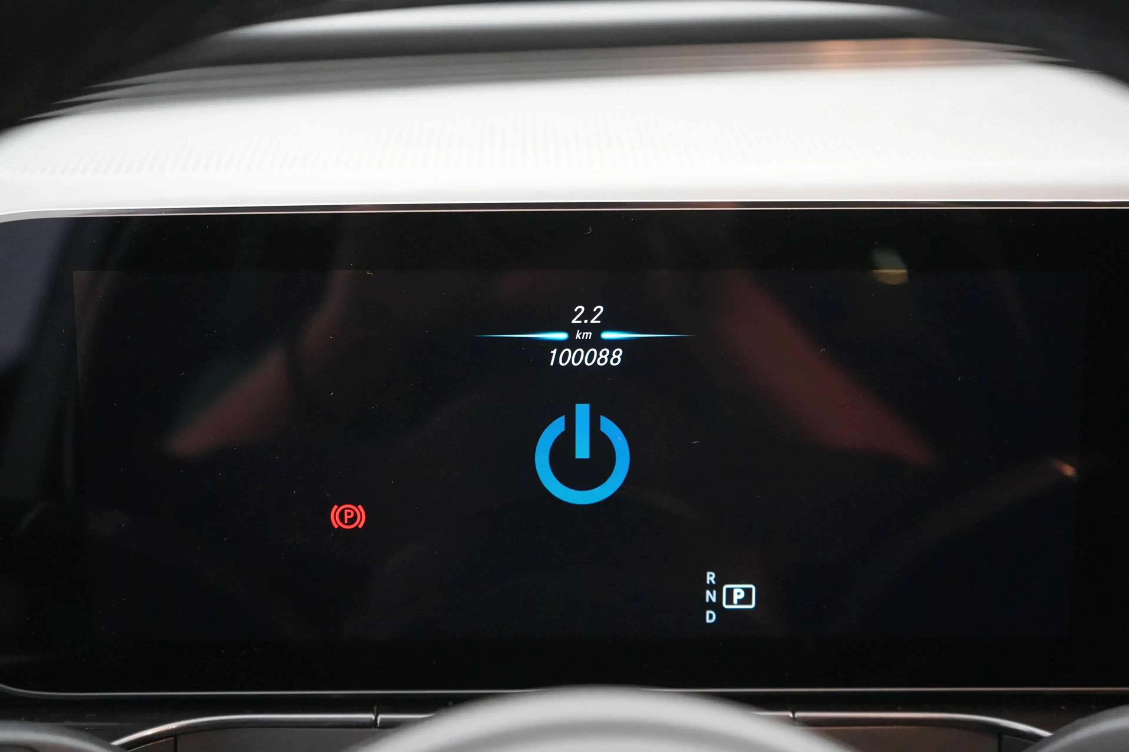 Mercedes-Benz EQC 400 4-Matic Business Line LEDER/CUIR LED GPS PDC CAM B — photo 14