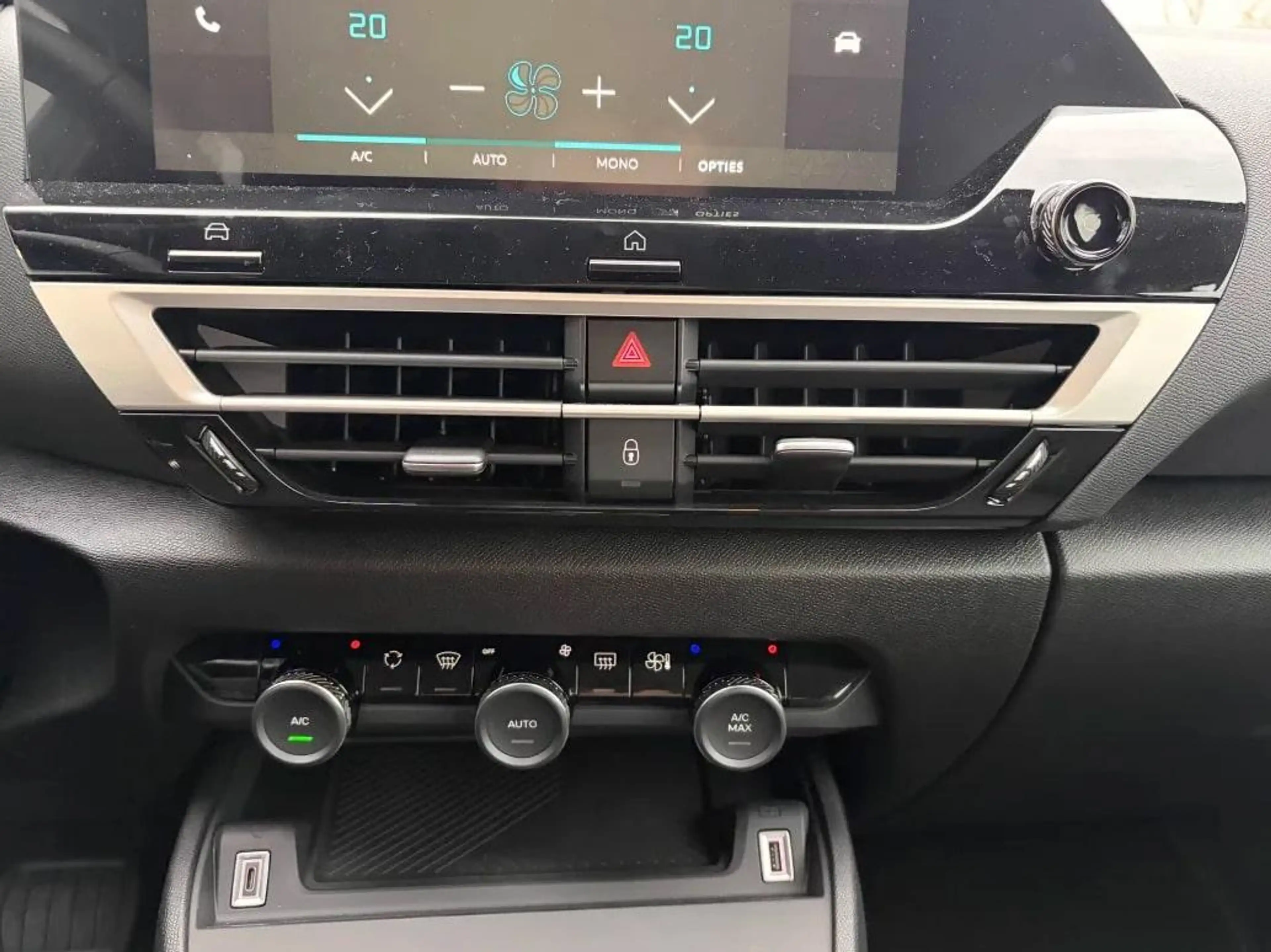 Citroen E-C4 Electric EV I DEMO DEAL I 50kWh 136pk You 3-Fase | Aircondi — photo 13