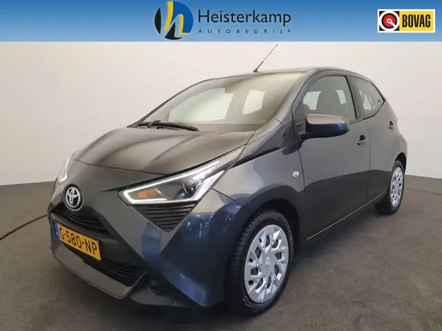 Toyota Aygo 1.0 VVT-i x-play Airco, Camera