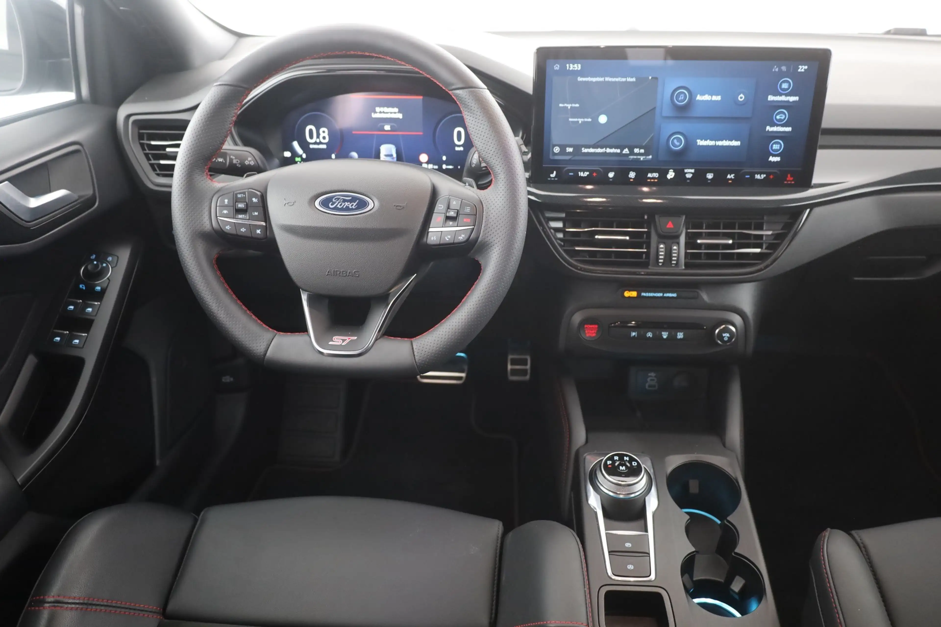 Ford Focus Turnier 2.3 EB ST X LED Kamera Head-Up DAB — photo 10