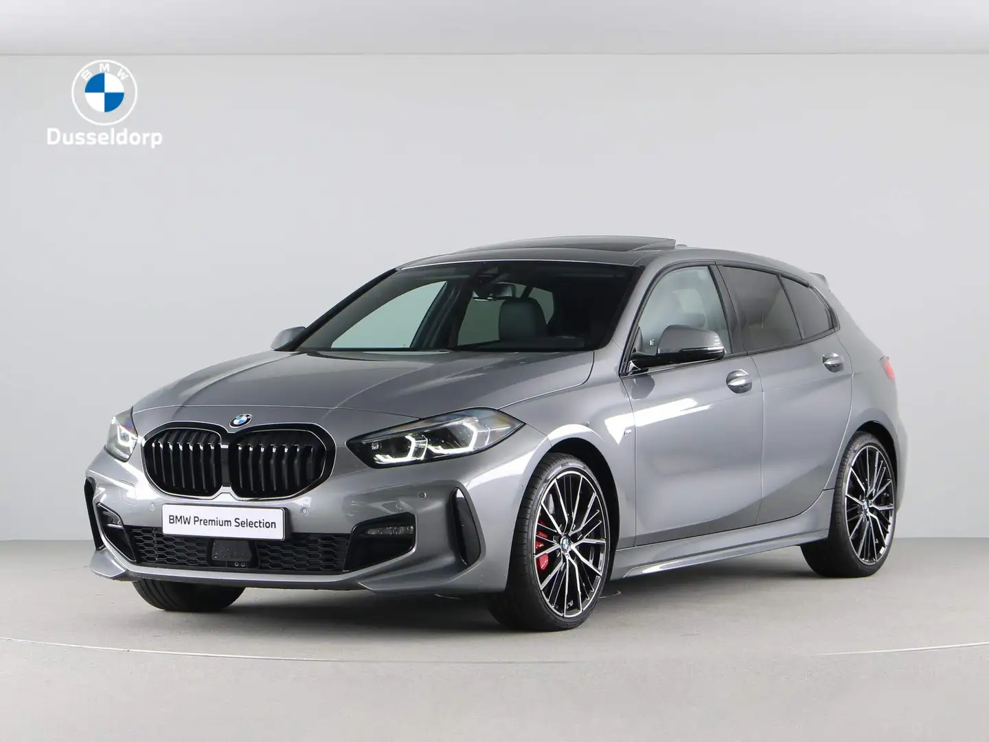 BMW 118 1 Serie 118i M-Sport Pro Grey - 1