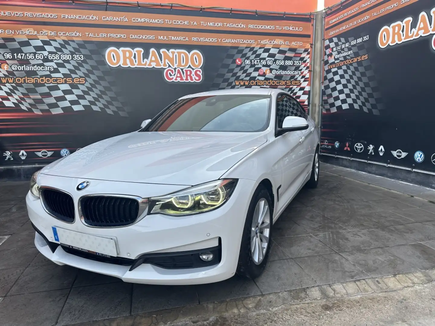 BMW 320 320d Gran Turismo xDrive Blanc - 1