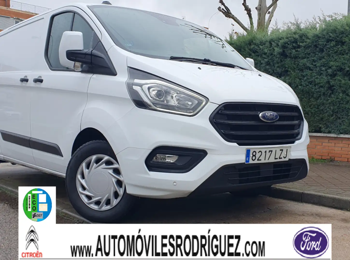Ford Transit Custom FT 320 L2 Van Trend EcoBlue Hybrid Blanc - 1
