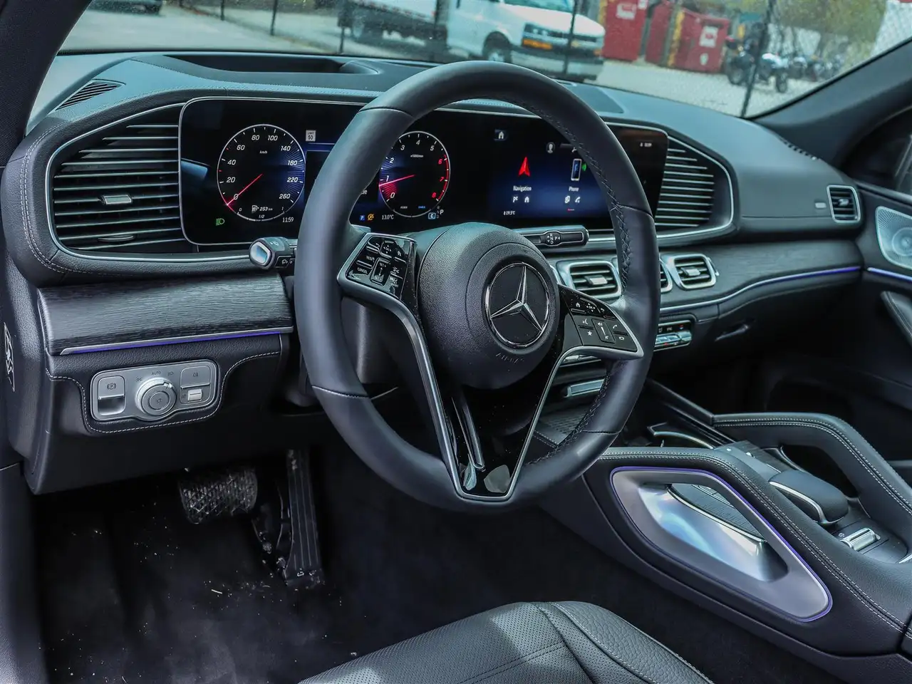 Mercedes-Benz GLE снимка Mercedes-Benz GLE
