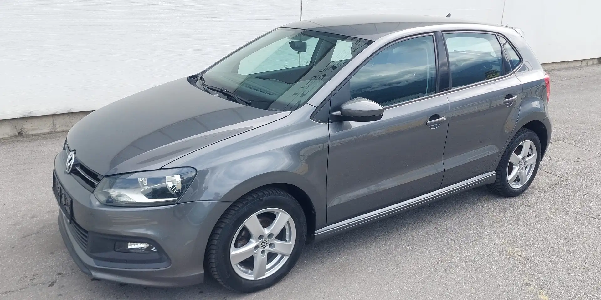 Volkswagen Polo Sport 1,2 - 2