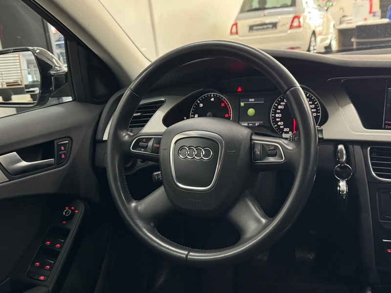 Audi A4 Avant Ambiente XENON/NAVI/PDC/U-FREI/2.HD! — photo 11
