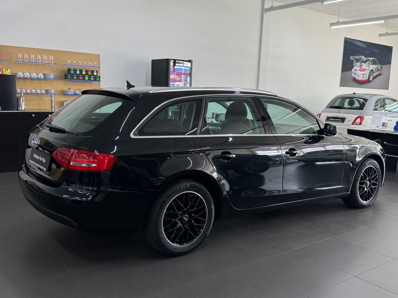 Audi A4 Avant Ambiente XENON/NAVI/PDC/U-FREI/2.HD! — photo 4