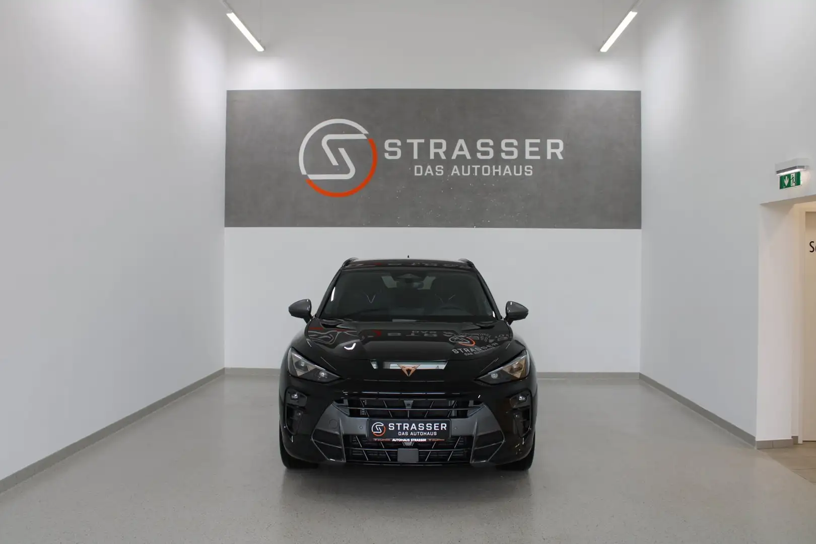 CUPRA Terramar 2.0 TSI 204 PS DSG 4Drive Schwarz - 2