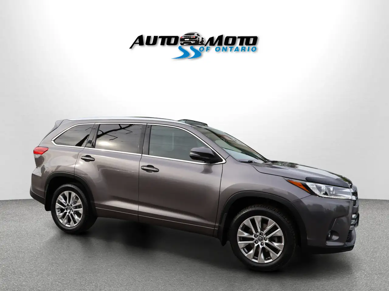 Toyota Highlander снимка Toyota Highlander