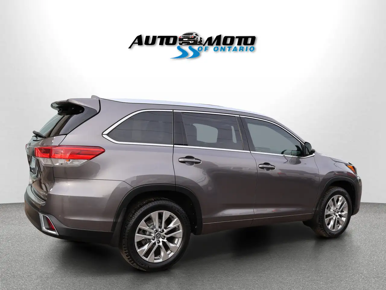 Toyota Highlander снимка Toyota Highlander