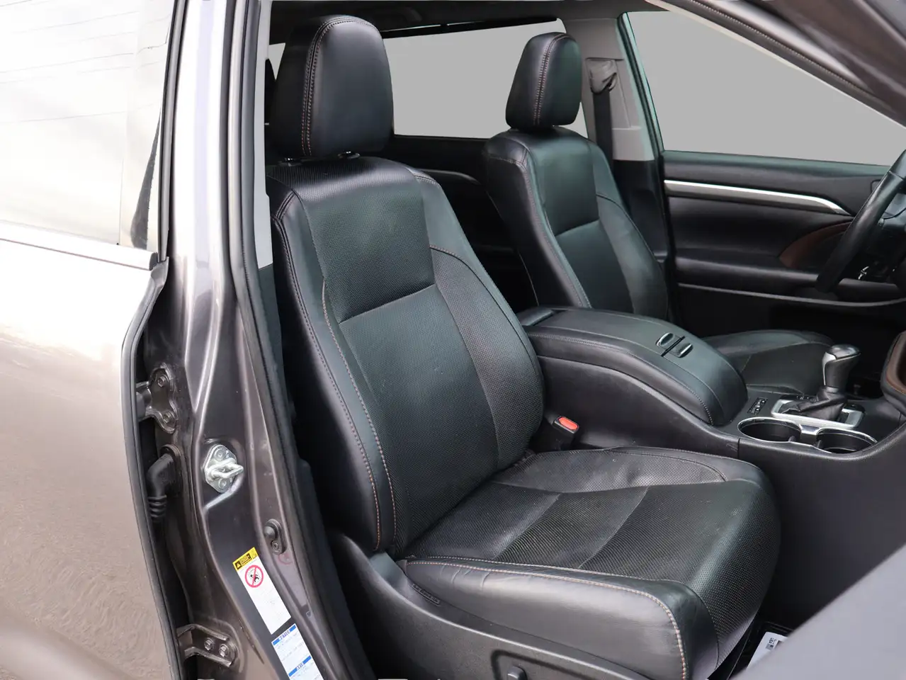 Toyota Highlander снимка Toyota Highlander
