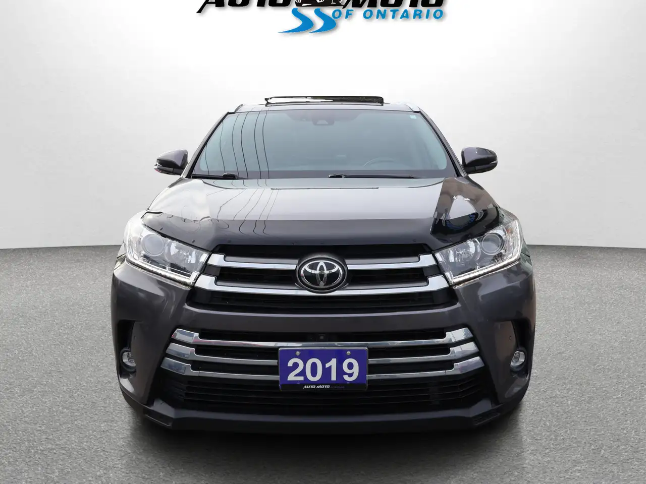 Toyota Highlander снимка Toyota Highlander