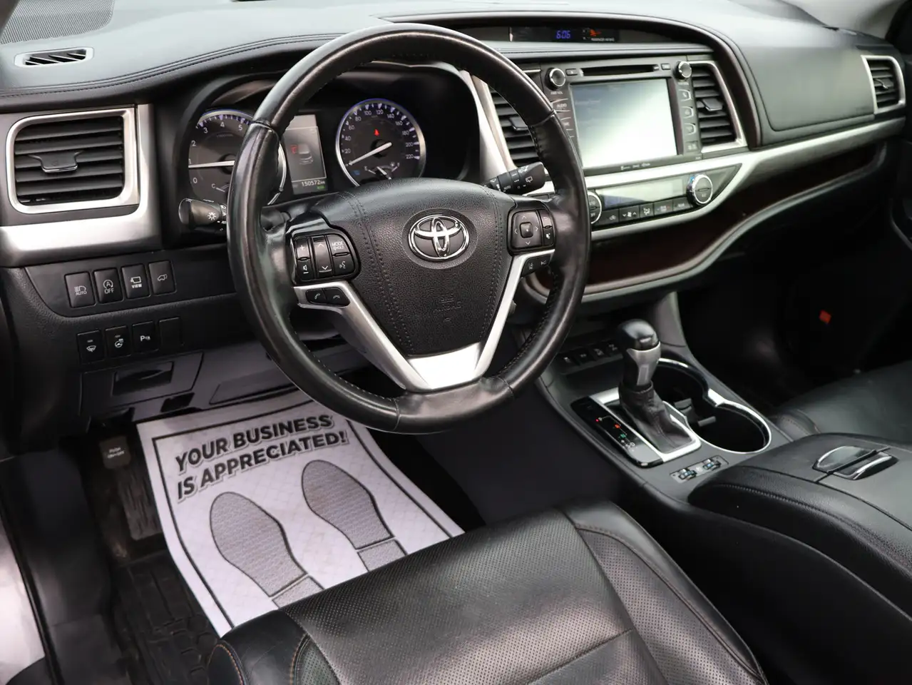 Toyota Highlander снимка Toyota Highlander