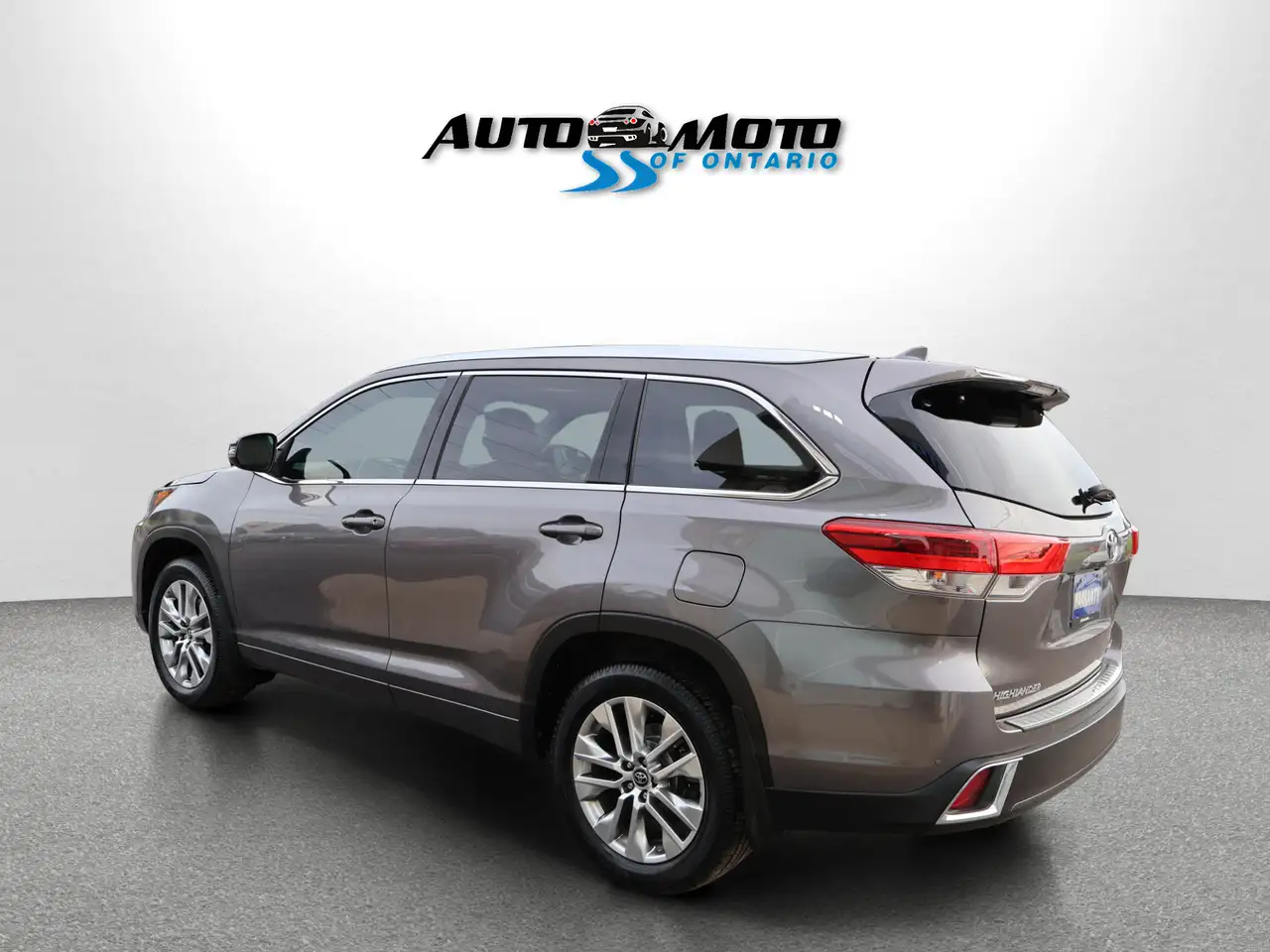 Toyota Highlander снимка Toyota Highlander