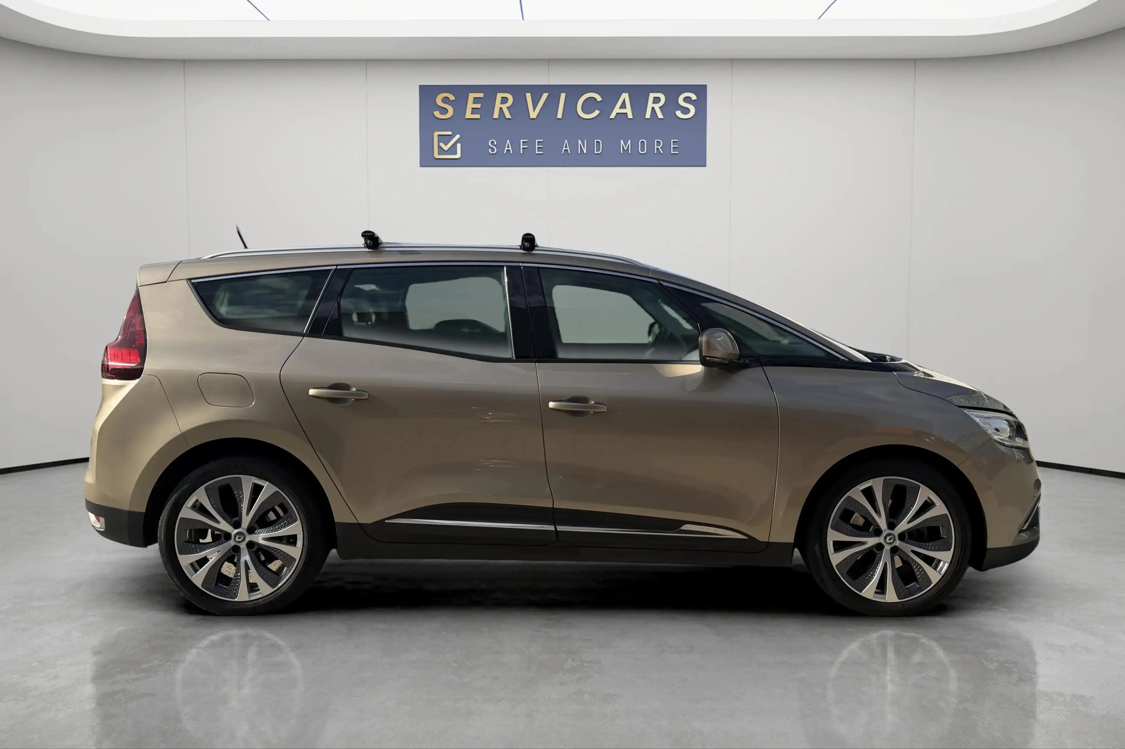 Renault Grand Scenic @SERVICARS HAREN - Voiture parfaite pour la famille avec 7 sièges / Garantie 12 mois — photo 4