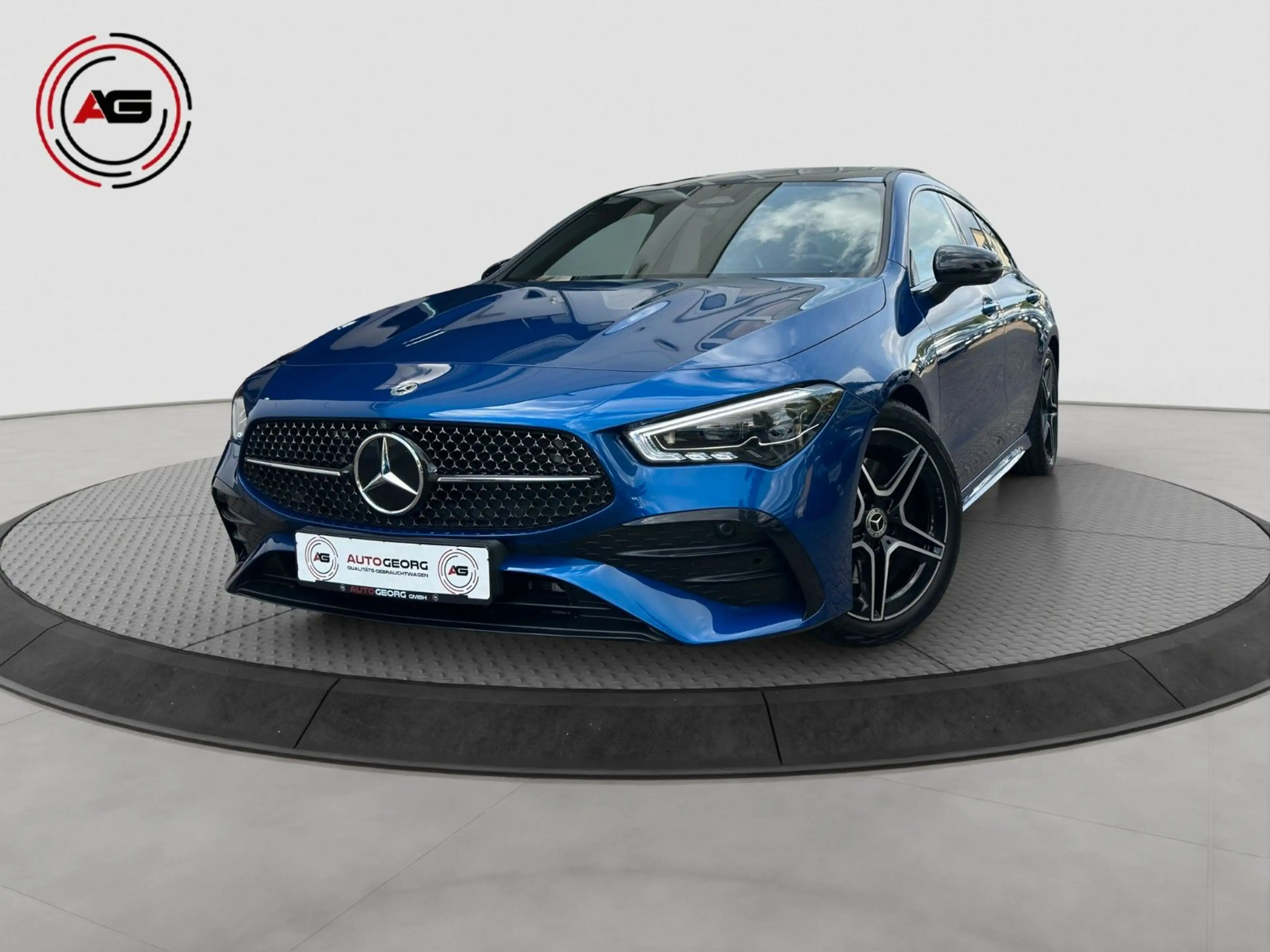 Mercedes-Benz CLA 200 DISTR-PRO MULTIBEAM PANO 360°