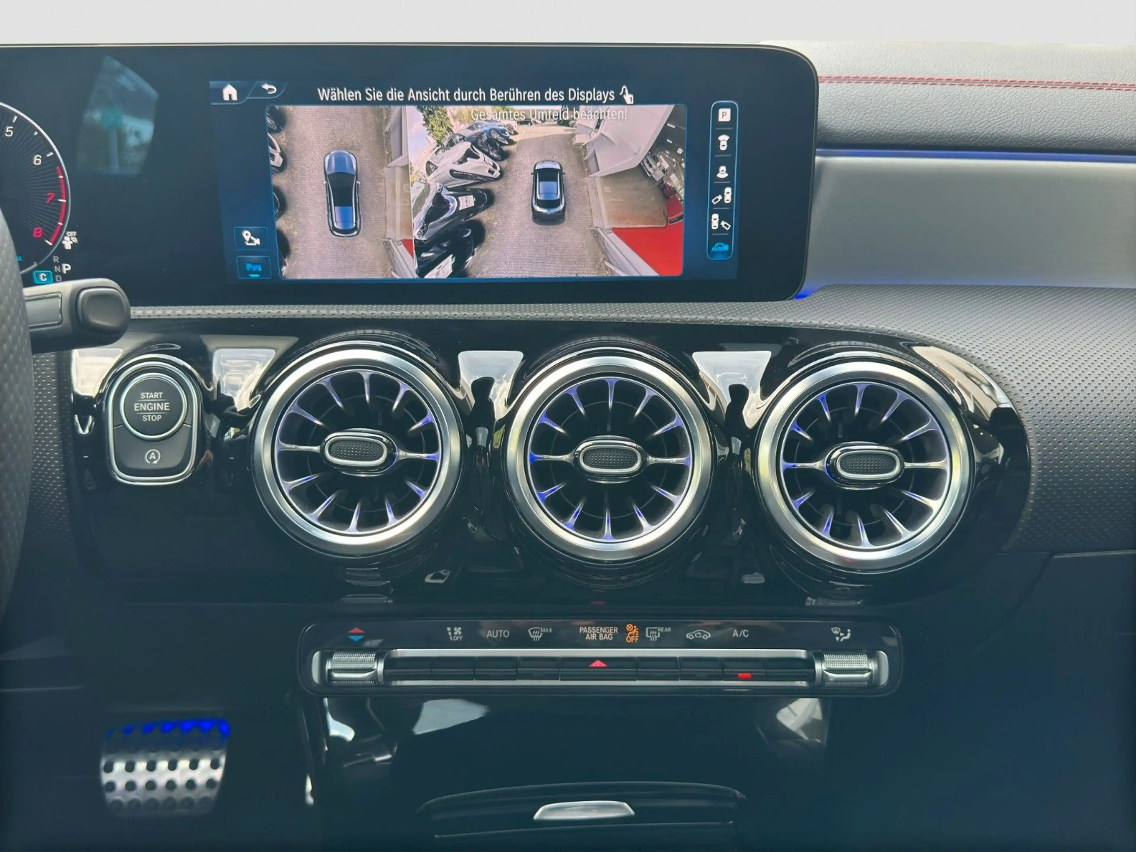 Mercedes-Benz CLA 200 DISTR-PRO MULTIBEAM PANO 360° — photo 14