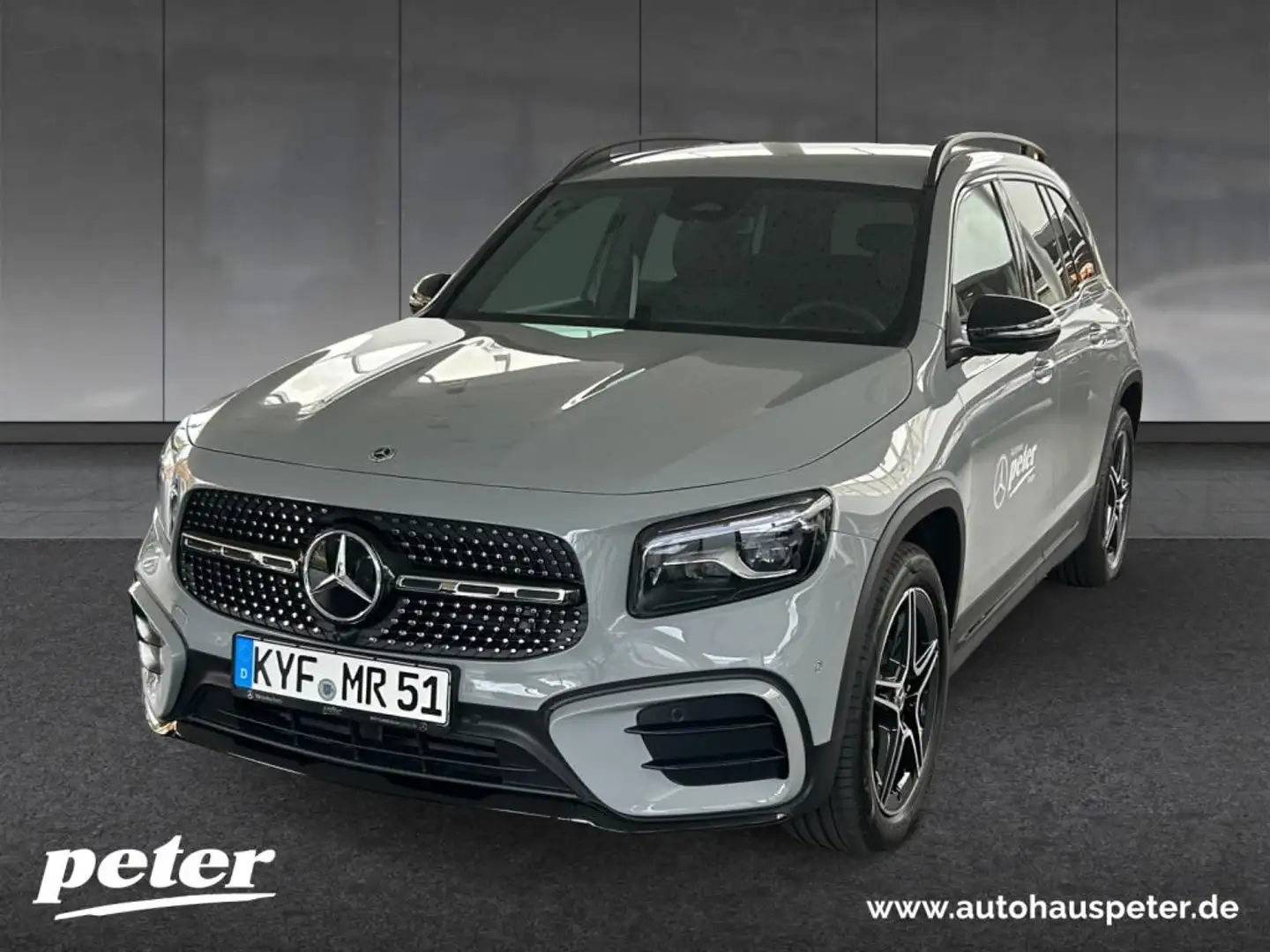 Mercedes-Benz GLB 200 d 4MATIC AMG-LINE/STYLING+MULTIBEAM+MBUX Grau - 1