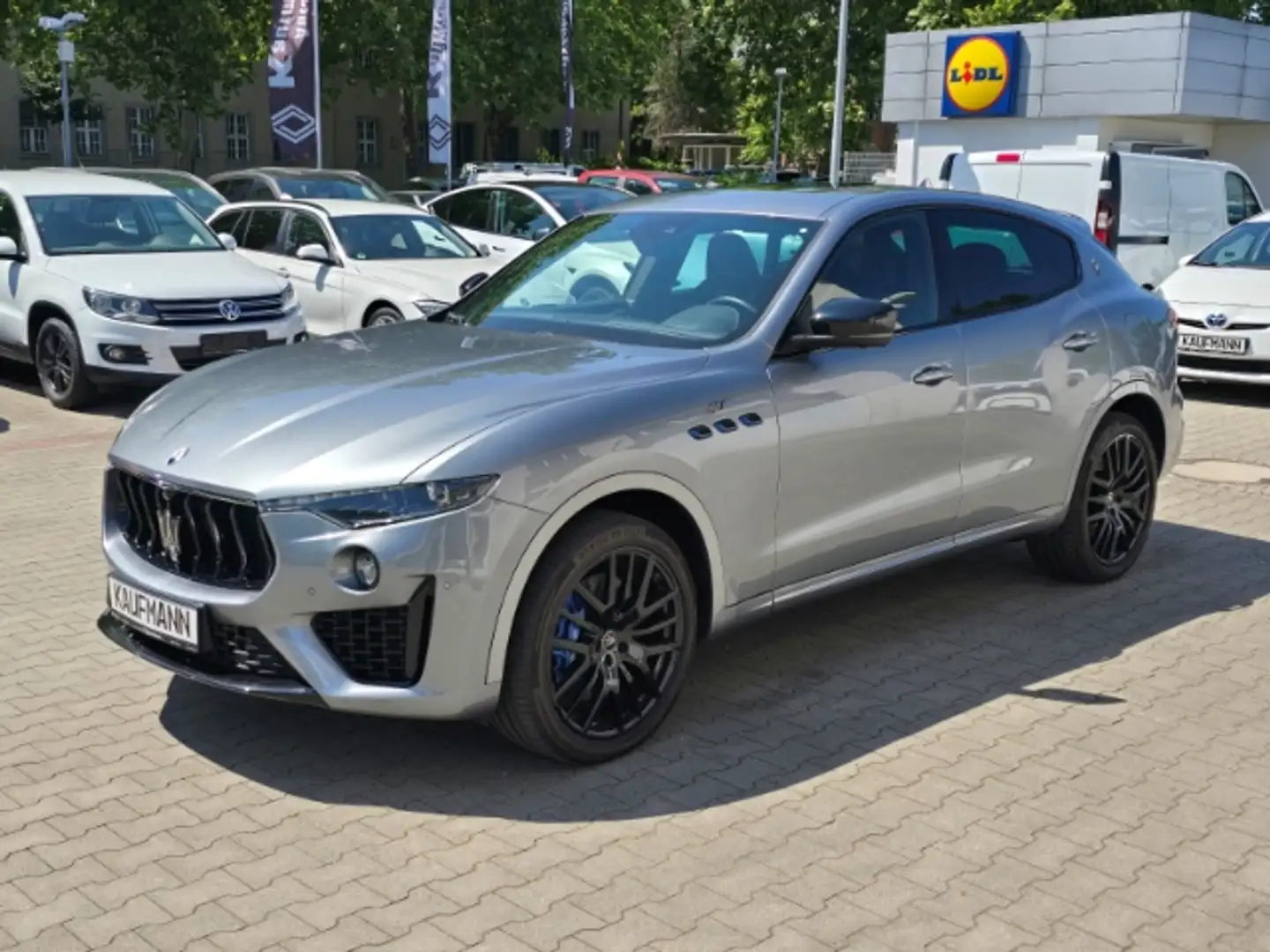 Maserati Levante GT Hybrid Luftfederung AD Niveau Navi Leder Memory Grau - 1