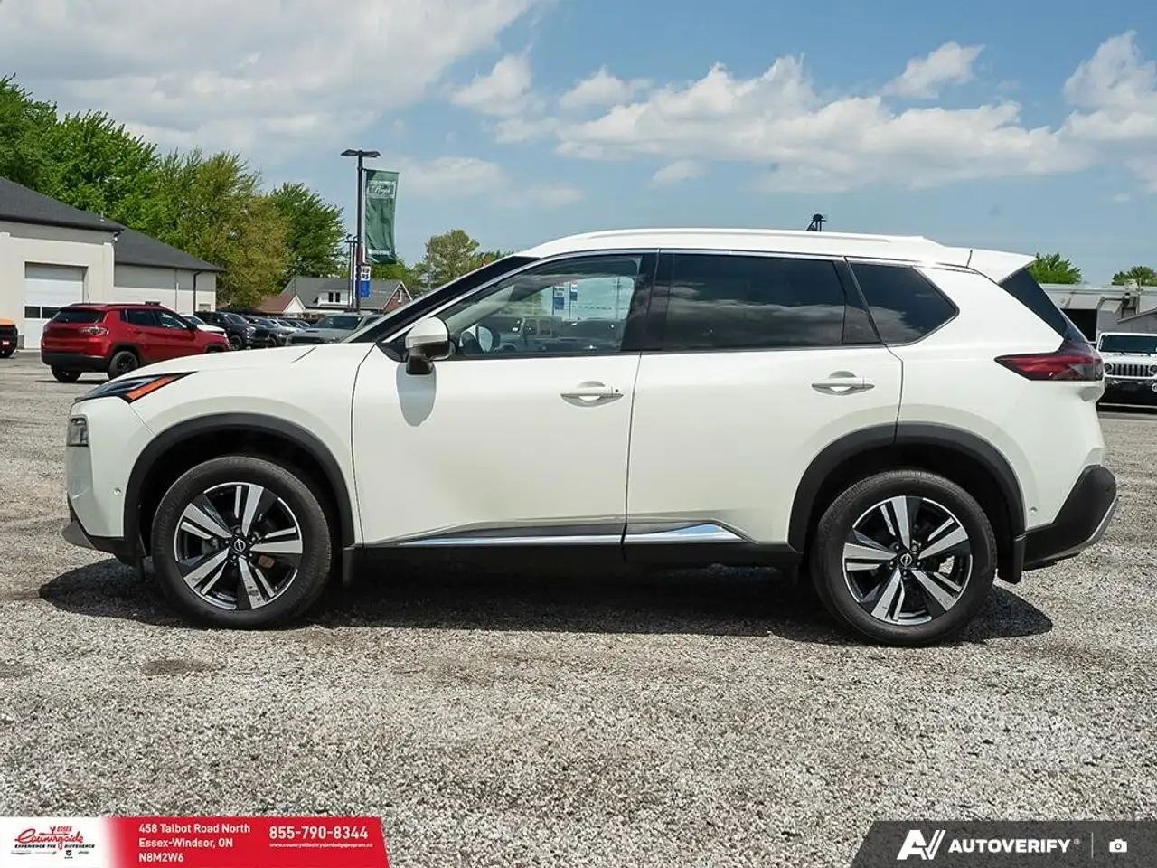 Nissan Rogue снимка Nissan Rogue