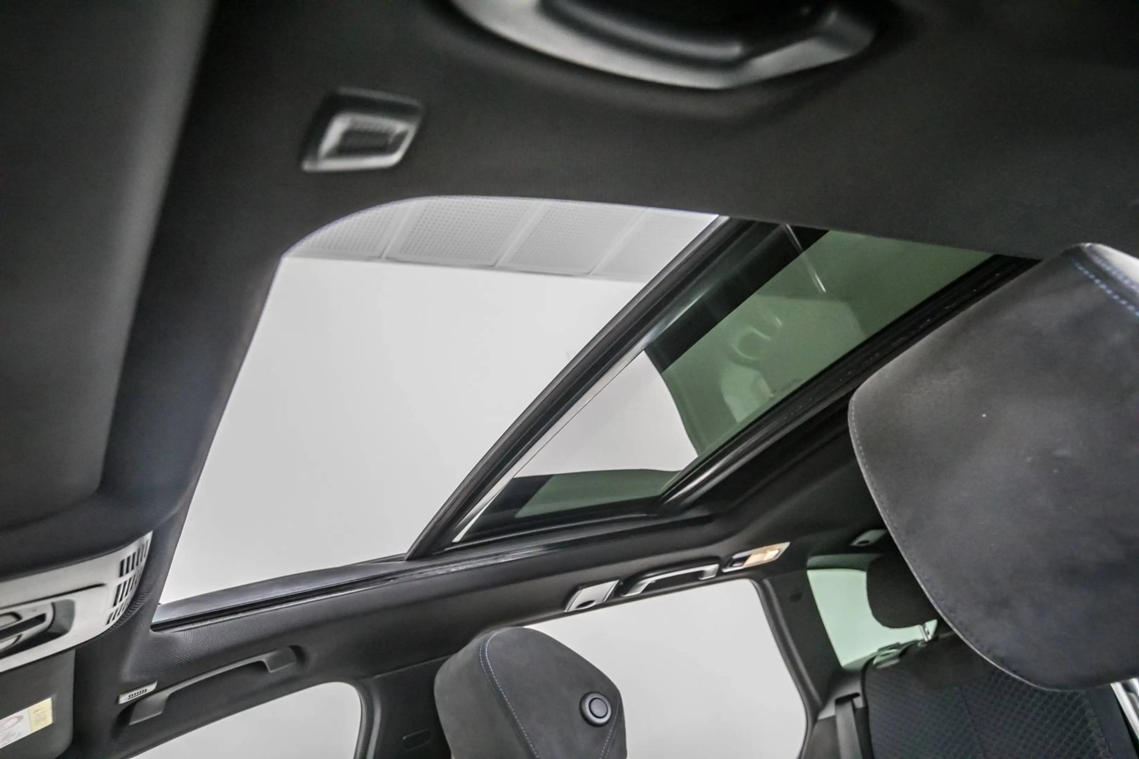 BMW 328 Touring 328i PACK M — photo 15