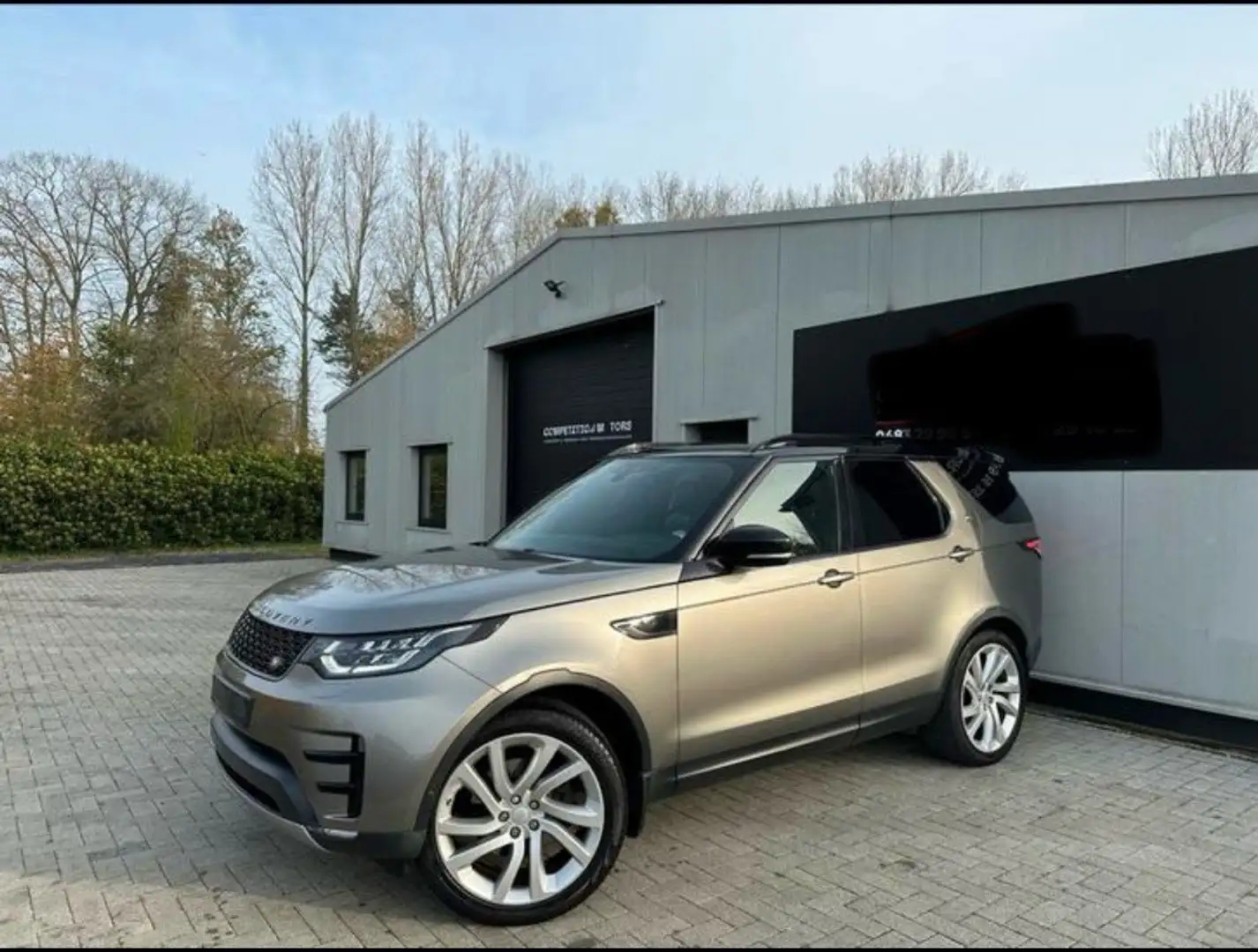 Land Rover Discovery 2.0 Td4 HSE Luxury - 7 seats - 2