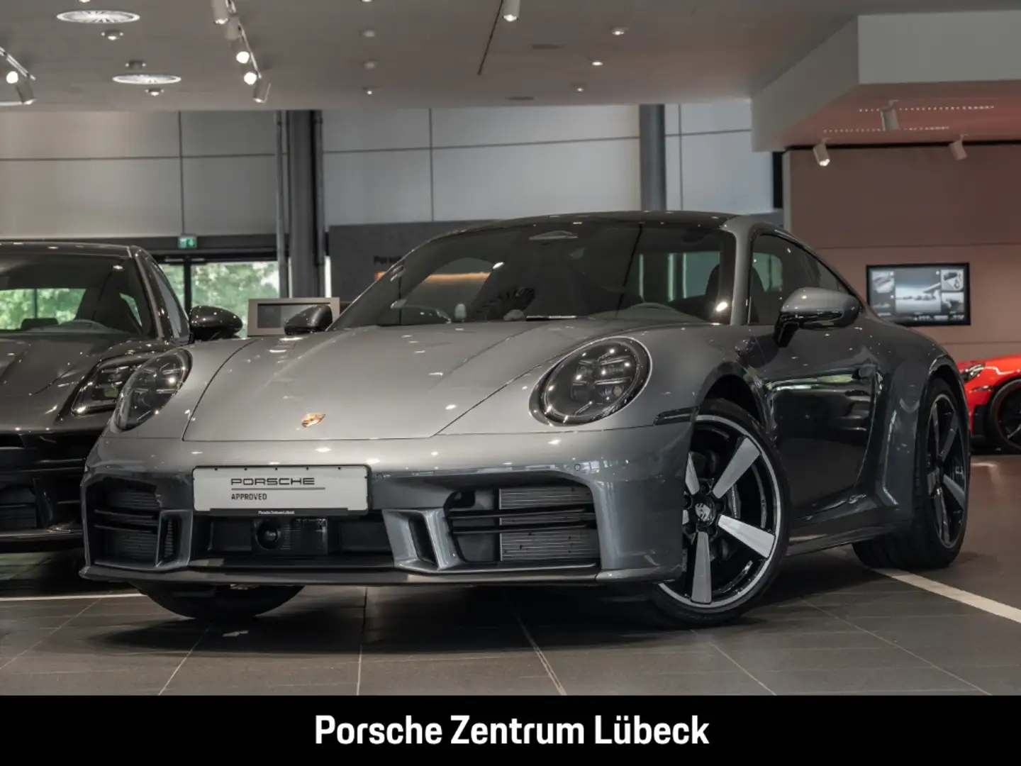 PORSCHE 911