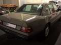 Mercedes-Benz 250 250 D Ds. W124 Бежевый  - thumbnail 7