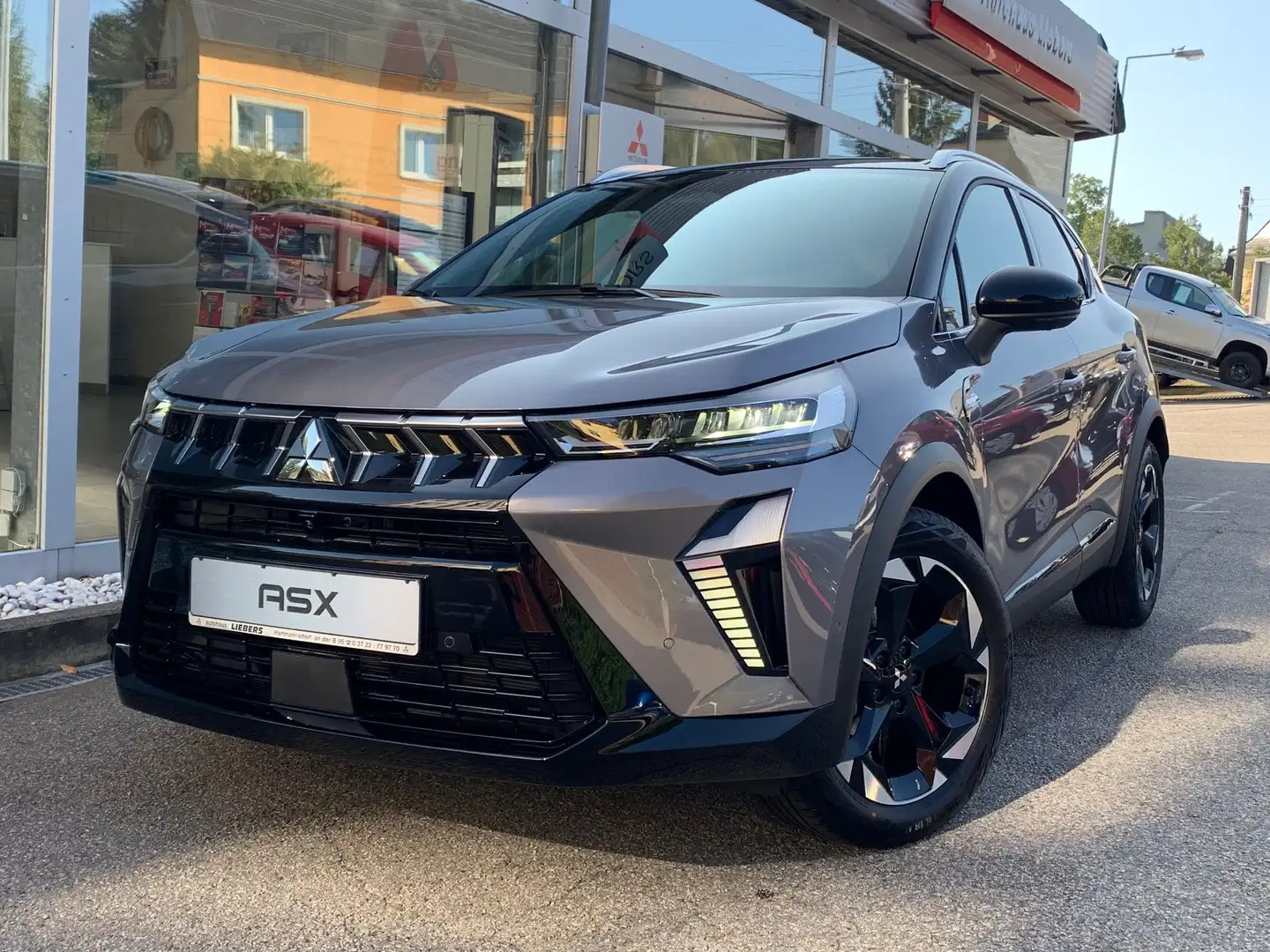 Mitsubishi ASX 1.6 HEV INTRO EDITION #LED+SHZ+2-Farblack# Gris - 1