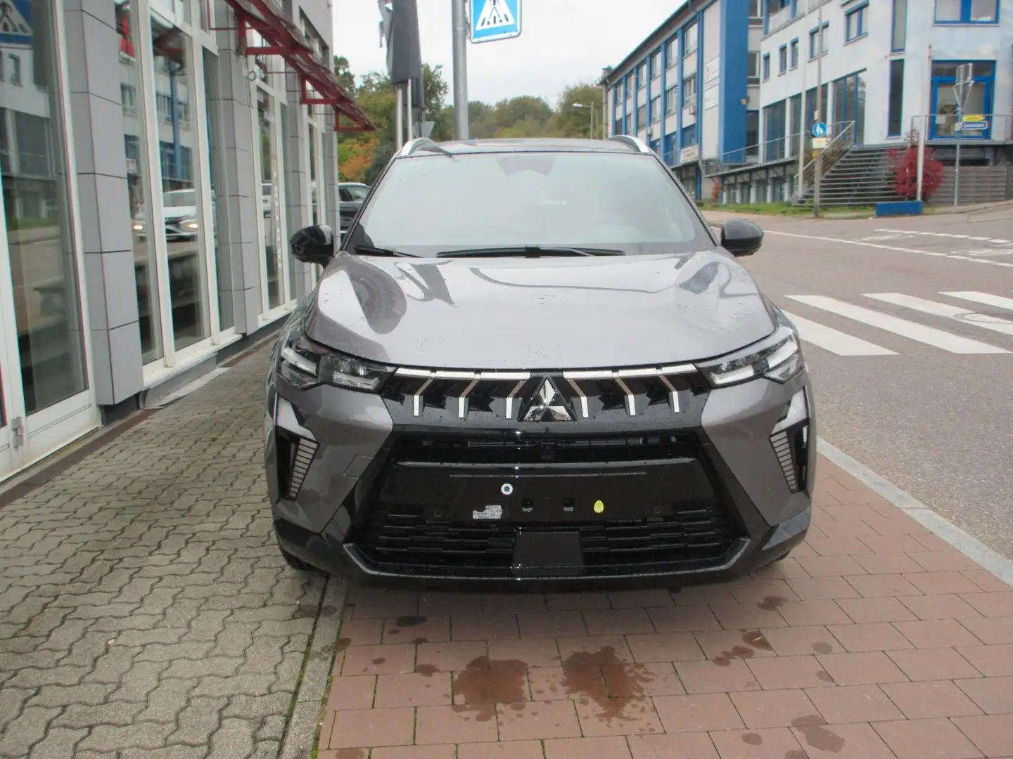 Mitsubishi ASX 1.8 HEV Edition Grau - 2