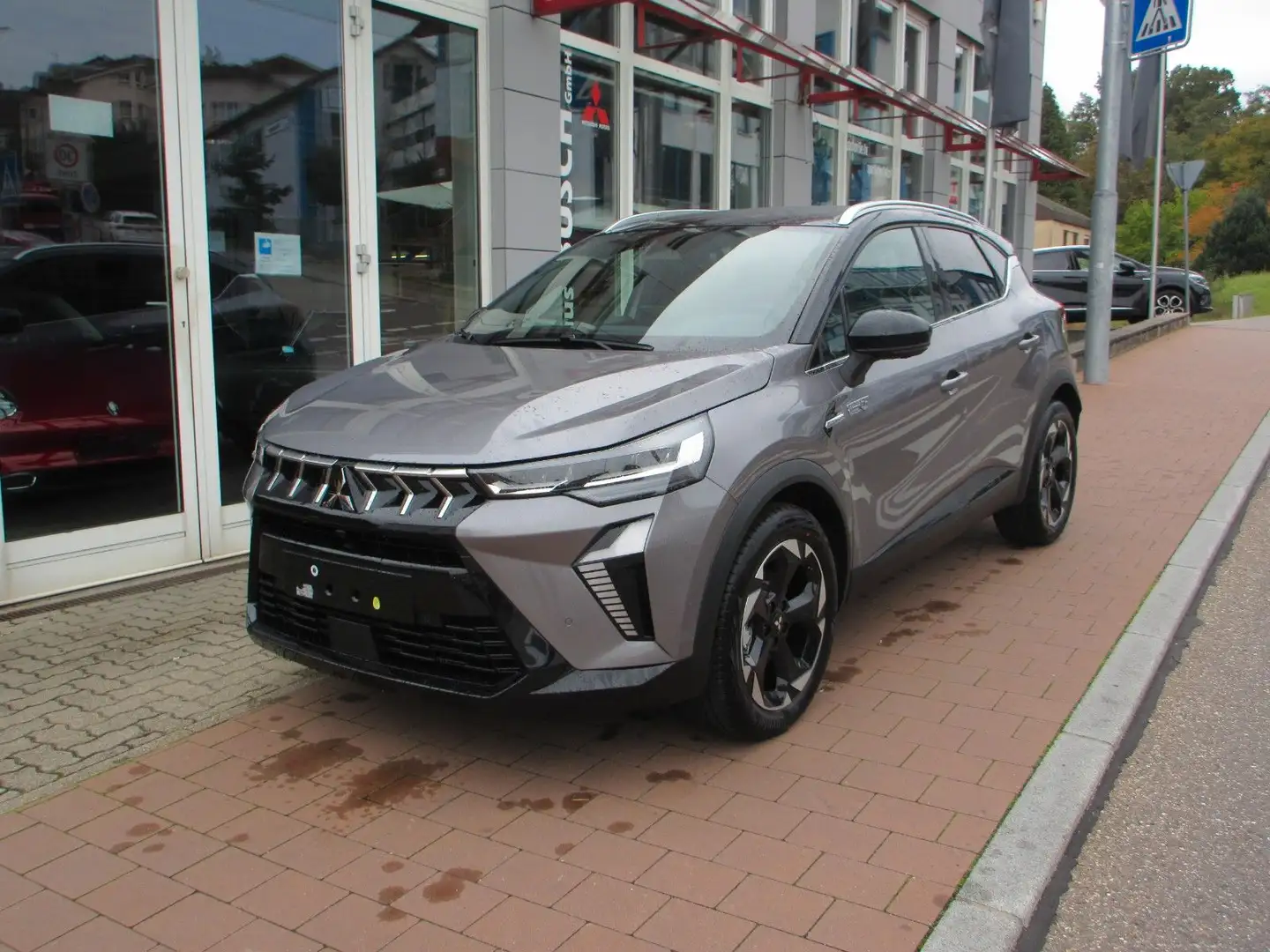 Mitsubishi ASX 1.8 HEV Edition Grau - 1