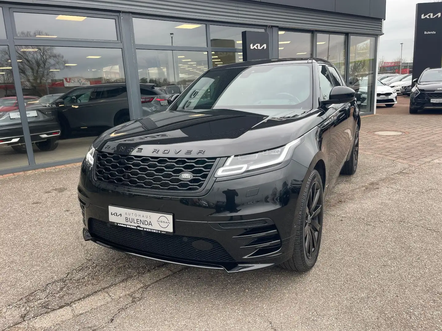 Land Rover Range Rover Velar R-Dynamic SE Schwarz - 2