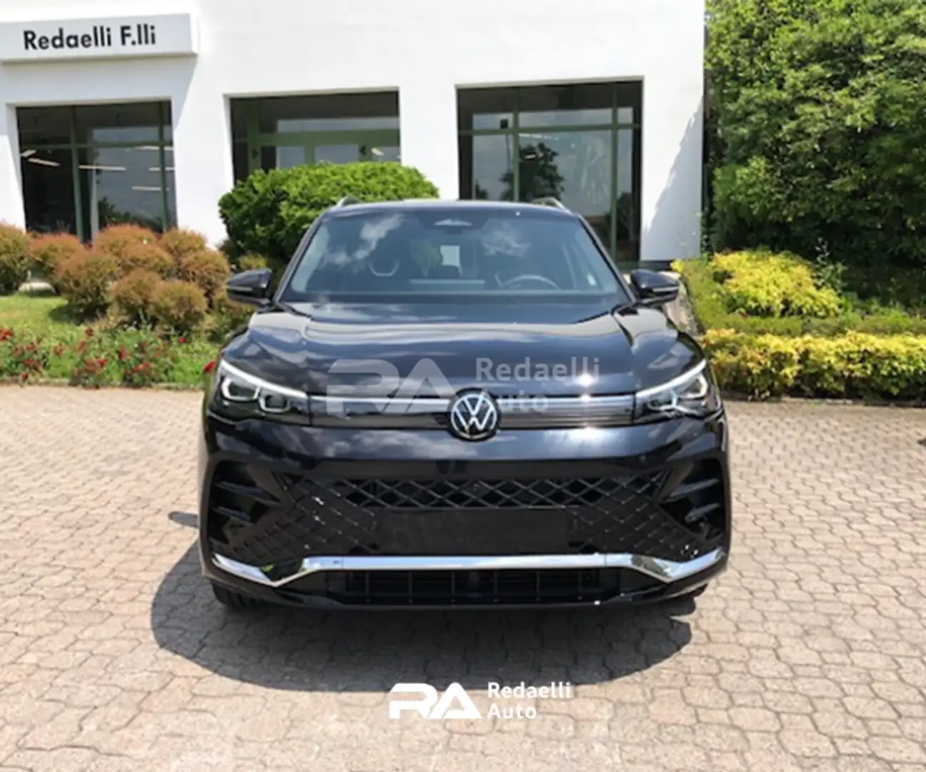 Volkswagen Tiguan Tiguan 1.5 eTSI 150 CV ACT DSG R-Line Plus Noir - 1