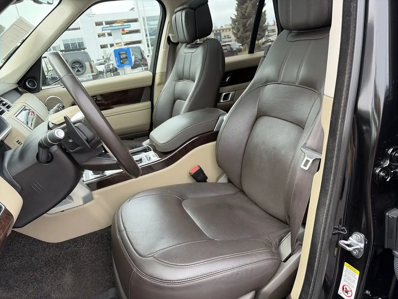 Land Rover Range Rover снимка Land Rover Range Rover