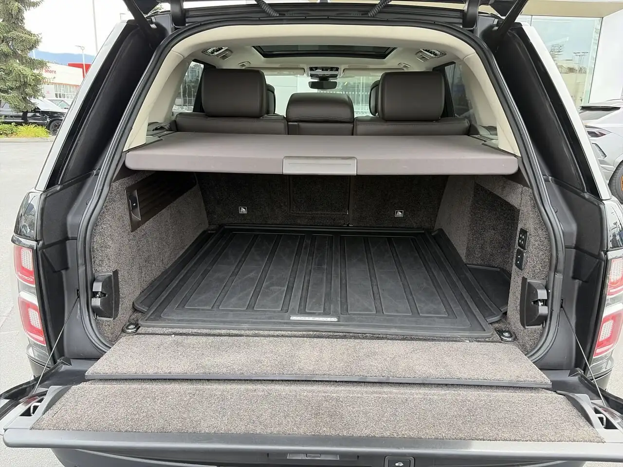 Land Rover Range Rover снимка Land Rover Range Rover