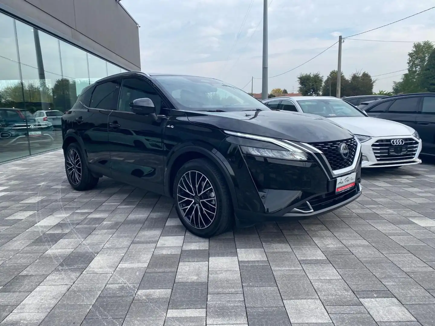 Nissan Qashqai MHEV 158 CV Xtronic N-Connecta Noir - 2