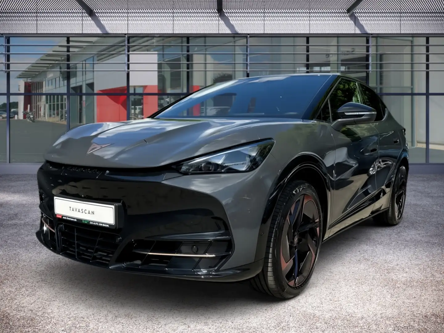 CUPRA Tavascan VZ 4Drive 340PS Sportpaket Navi AUT Šedá - 2