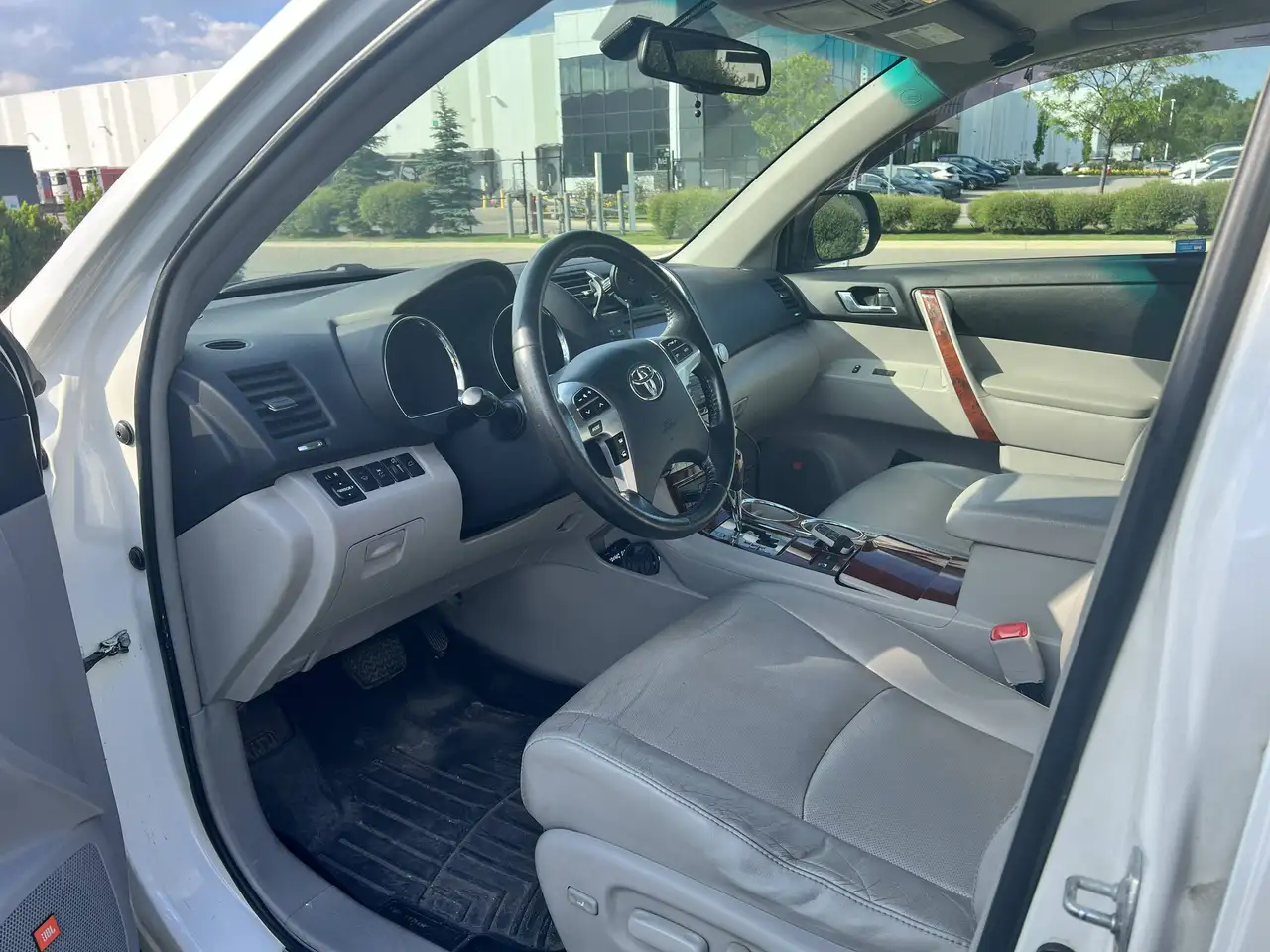 Toyota Highlander photo Toyota Highlander